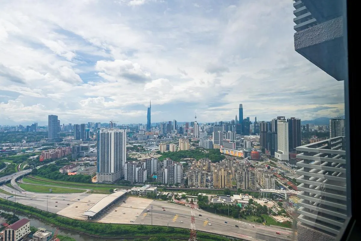 Apartment Pure Cove Mvert Kuala Lumpur Mrt 4Br 12Pax Malaysia